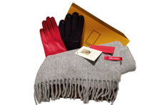 画像をギャラリービューアに読み込む, 【女性用ギフトセット】ナパレザー(カシミヤライニング)×ウールマフラー