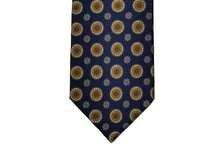 画像をギャラリービューアに読み込む, BLUE LABEL ネクタイ ◇ シルク ◇ ネイビー×小紋(大)(花弁16枚・イエロー)