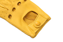 画像をギャラリービューアに読み込む, メンズ手袋◆ディアスキンドライビンググローブ◆イエロー/GIALLO《パンチングタイプ》